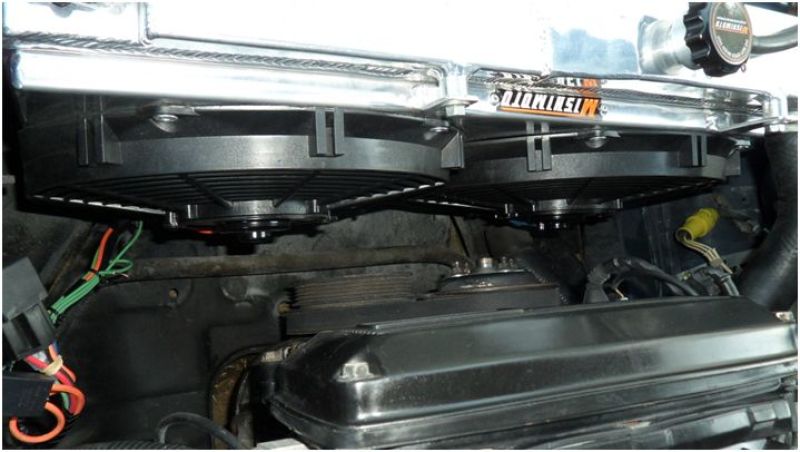 Mishimoto 83-87 Toyota Corolla Aluminum Fan Shroud Kit - Mammoth Racing -