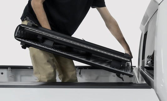 Access Lomax Tri-Fold Cover 07-21 Toyota Tundra - 5ft 6in Bed (w/ Deck Rail) - Black Diamond