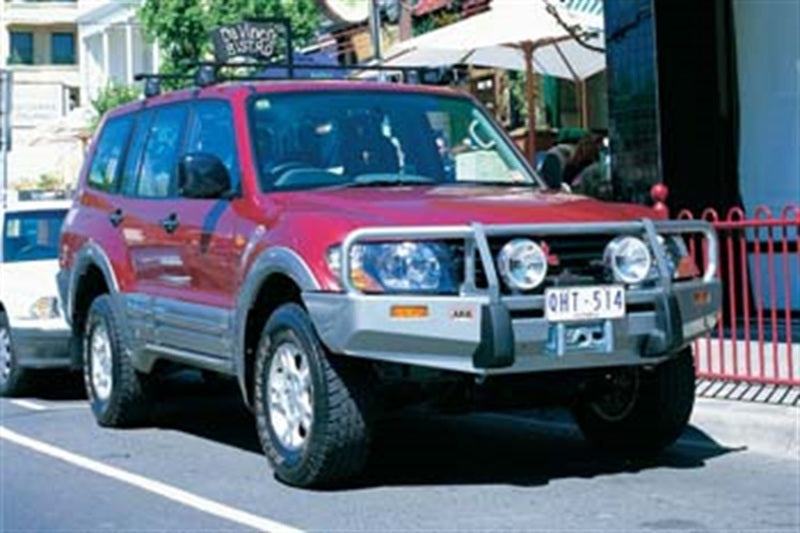 ARB Combar Pajero Nm8-9.5 - Mammoth Racing -