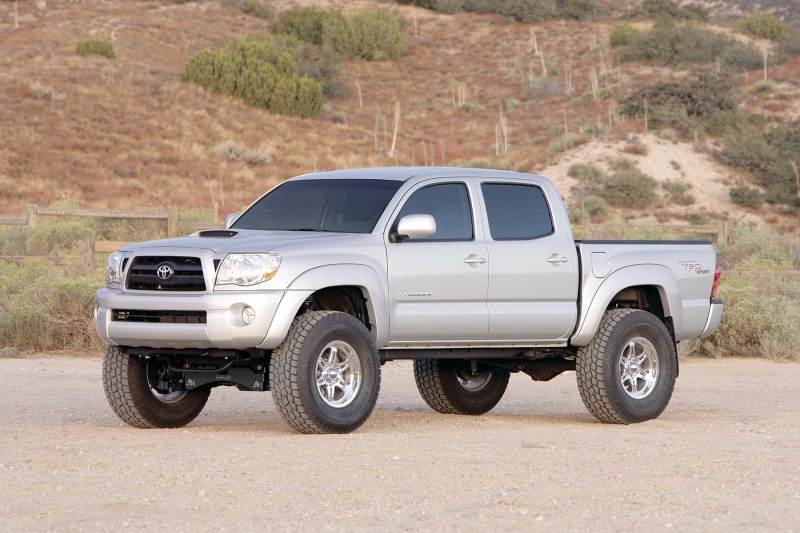 Fabtech 05-14 Toyota Tacoma 4wd/2wd 6 Lug Models 6in Perf Sys w/Dlss 2.5c/o Resi & Rr Dlss - My Store