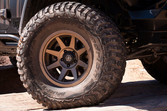 Icon Rebound Pro 17x8.5 6x5.5 25mm Offset 5.75in BS 95.1mm Bore Bronze Wheel