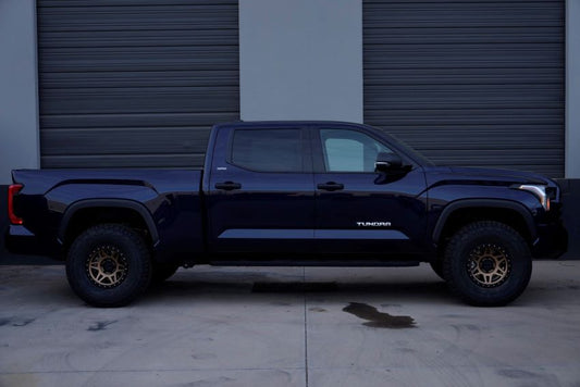 Lift Kit, 2022 Toyota Tundra, SR5 Black Shocks, Front Lift Kit, Black