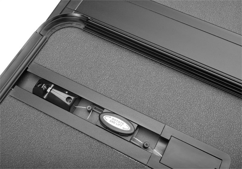 Extang 2023 Chevy/GMC Canyon/Colorado (5ft. 2in. Bed) Solid Fold ALX - My Store