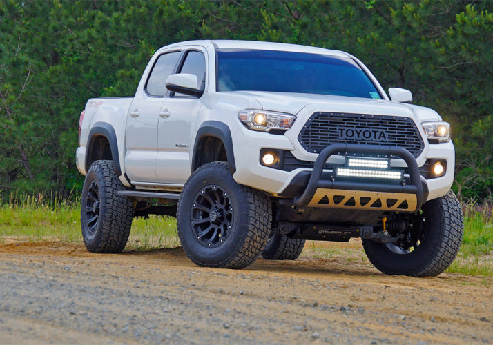 Superlift 05-15 Toyota Tacoma 6in Lift Kit w/ Rear Shadow Shocks - Mammoth Racing -