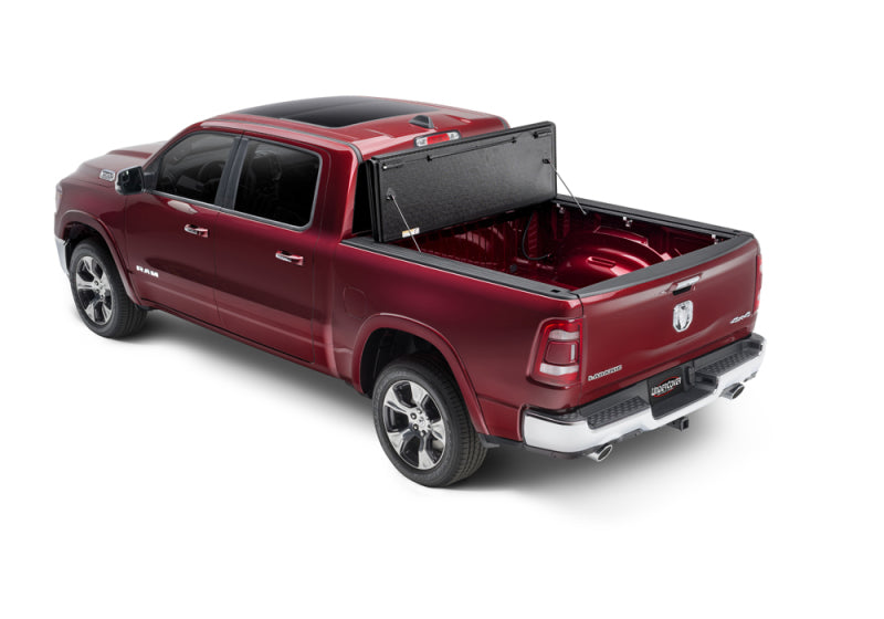 UnderCover 09-18 Ram 1500 (w/o Rambox) (19-20 Classic) 5.7ft Flex Bed Cover - Mammoth Racing -