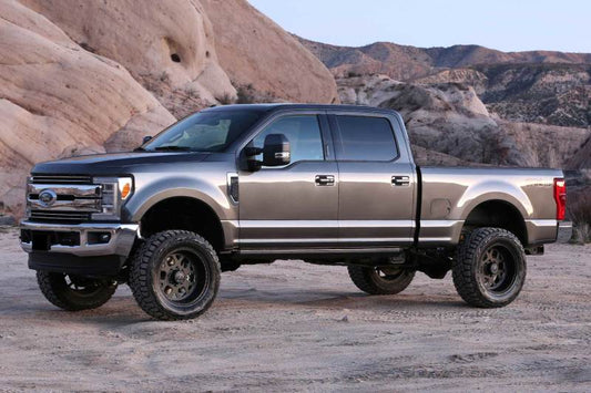 Fabtech 17-21 Ford F250/f350 4WD Diesel 4in Rad Arm Sys w/Coils & Perf Shks