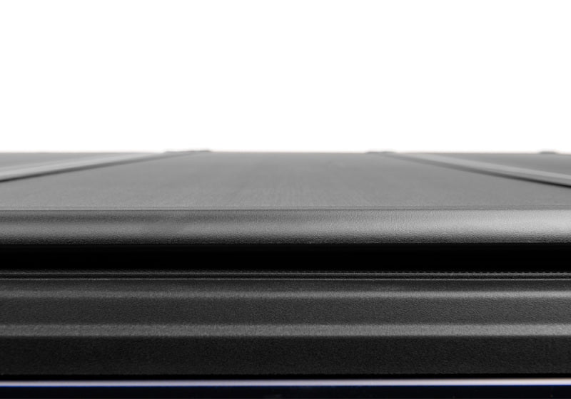 UnderCover 04-21 Ford F-150 6.5ft Triad Bed Cover - Mammoth Racing -
