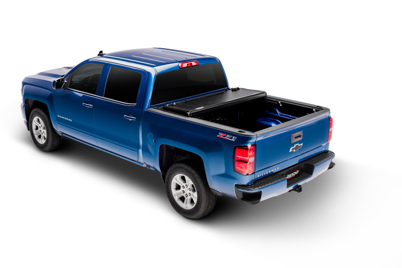 UnderCover 07-13 Chevy Silverado 1500 / 07-04 Silverado 2500 HD 6.5ft Flex Bed Cover - Mammoth Racing -