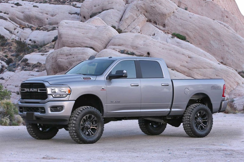 Fabtech 19-22 Ram 2500 4WD 5in Basic Kit w/Perf Shks - Mammoth Racing -
