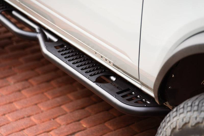 DV8 Offroad 21-22 Ford Bronco OE Plus Series Side Steps - Mammoth Racing -