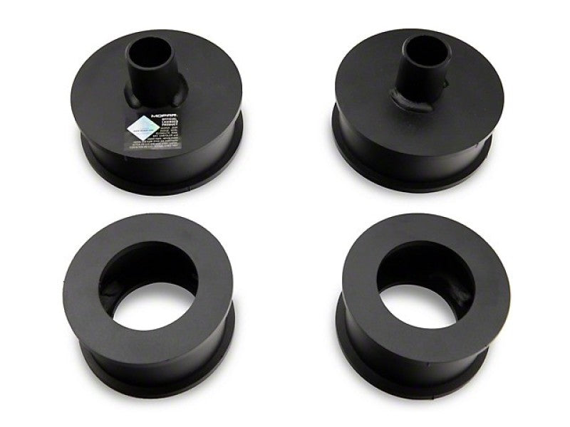 Officially Licensed Jeep 07-18 Wrangler JK 2 1/2In Front/2In Rear Full Lift Kit w/ Shock Extenders - Mammoth Racing -