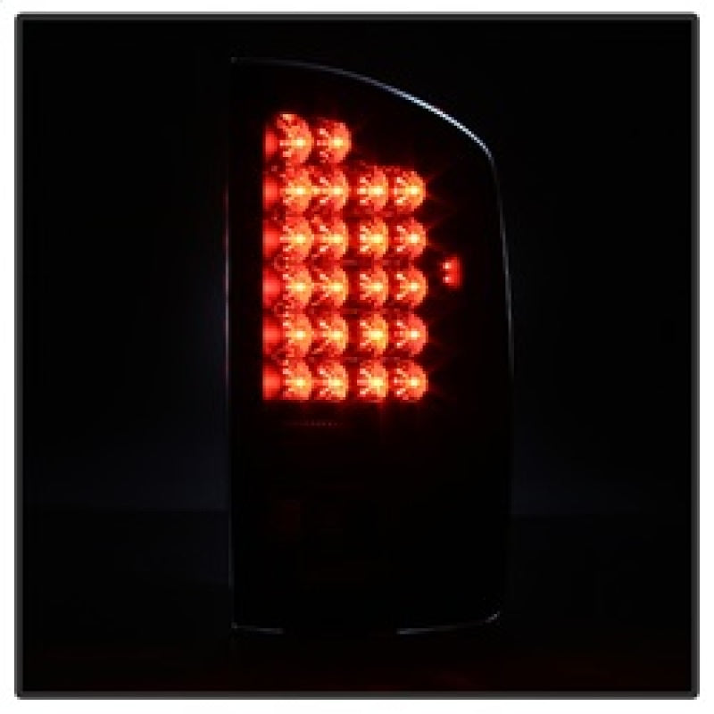 Spyder Dodge Ram 02-06 1500/Ram 2500/3500 03-06 LED Tail Light Black ALT-YD-DRAM02-LED-BK - Mammoth Racing -