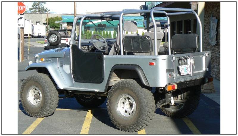Bushwacker 65-84 Toyota Land Cruiser Cutout Style Flares 2pc - Black - Mammoth Racing -