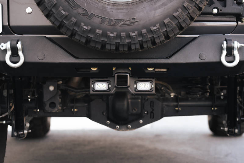 DV8 Offroad 07-21 Jeep Wrangler (JK/JL) Bolt-On Hitch w/ Lights - Mammoth Racing -