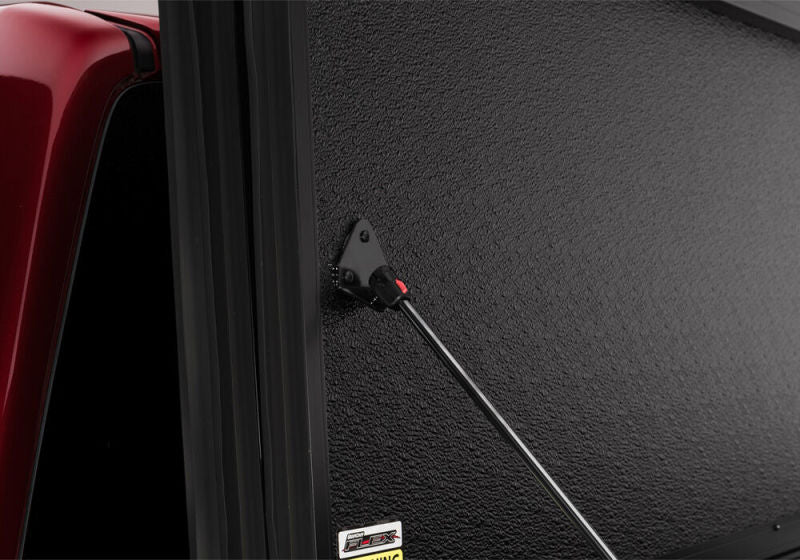 UnderCover 05-17 Suzuki Equator (w/o Utili-Track System) 6ft Flex Bed Cover - Mammoth Racing -