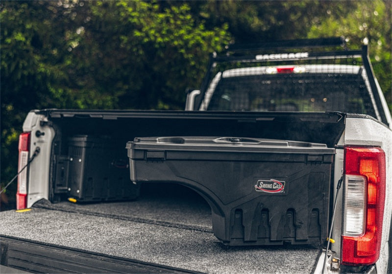 UnderCover 17-20 Ford F-250/F-350 Passengers Side Swing Case - Black Smooth - Mammoth Racing -