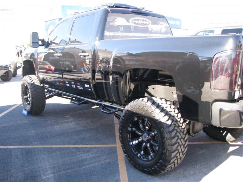 N-Fab Nerf Step 07-10 Chevy-GMC 2500/3500 Crew Cab 6.5ft Bed - Gloss Black - Bed Access - 3in - Mammoth Racing -