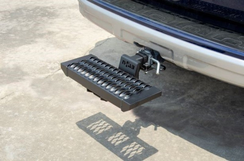 N-Fab Universal Growler Hitch Step - 2in Receiver - Mammoth Racing -