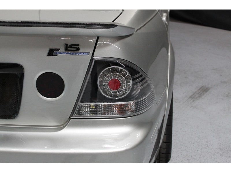 Spyder Lexus IS 300 01-05 LED Tail Lights Black ALT-YD-LIS300-LED-BK - Mammoth Racing -