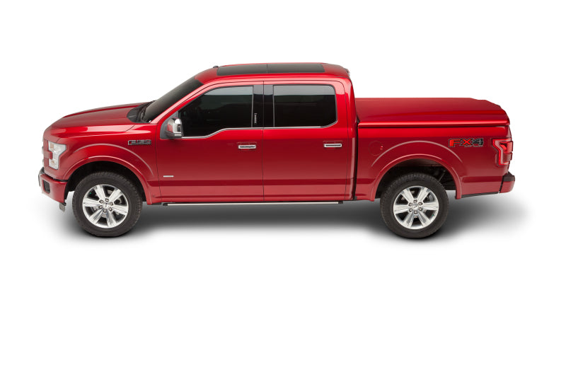 UnderCover 16-17 GMC Sierra 1500 5.8ft Elite LX Bed Cover - Limited Edition Crimson Red - Mammoth Racing -