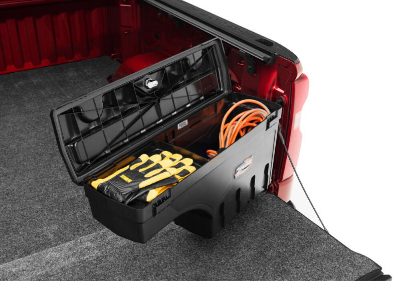 UnderCover 07-18 Chevy Silverado 1500 (19 Legacy) Passengers Side Swing Case - Black Smooth - Mammoth Racing -
