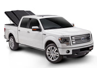 UnderCover 14-18 Chevy Silverado 1500 (19 Legacy) 5.8ft Elite Bed Cover - Black Textured - Mammoth Racing -