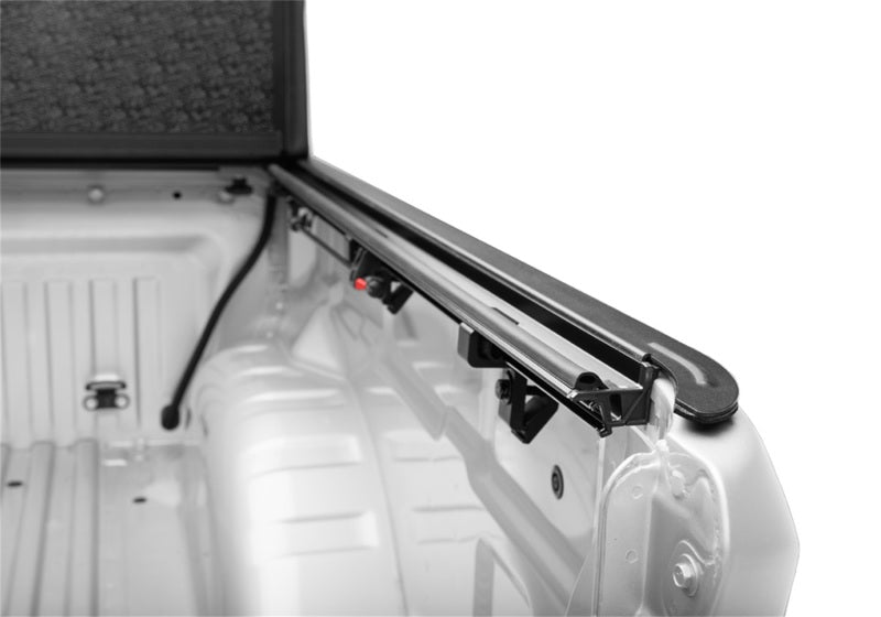 UnderCover 2022+ Nissan Frontier 5ft Flex Bed Cover - Mammoth Racing -