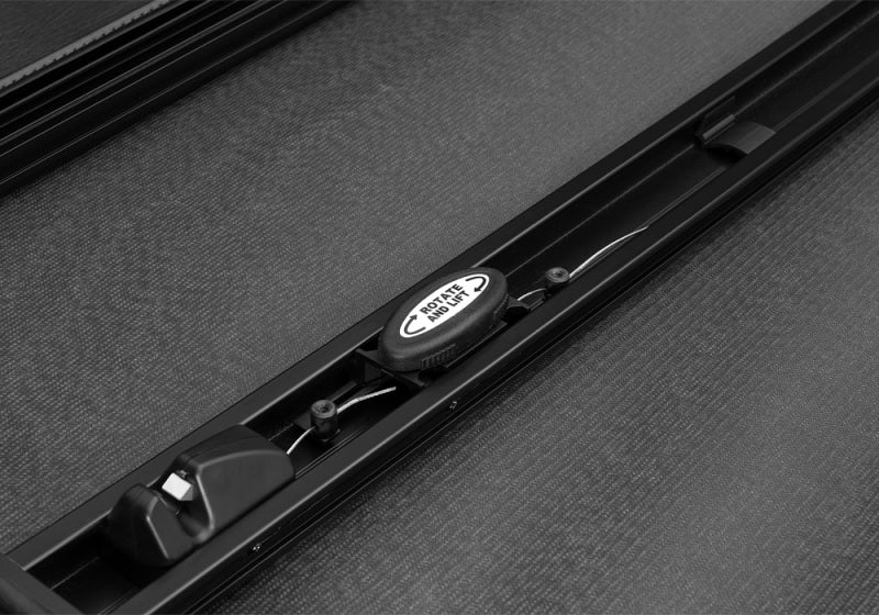Extang 05-21 Nissan Frontier w/Factory Bed Rail Caps (6ft 1in Bed) Trifecta ALX - Mammoth Racing -