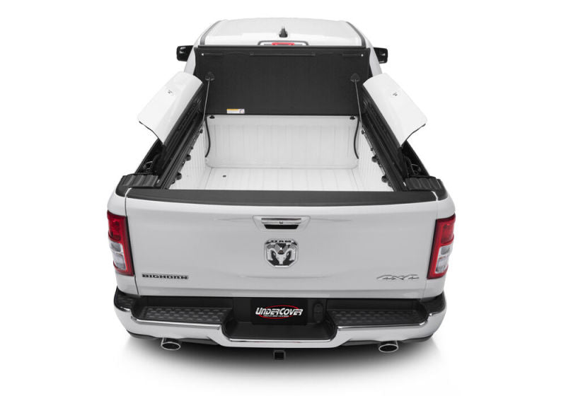 UnderCover 19-20 Ram 1500 (w/ Rambox) 5.7ft Armor Flex Bed Cover - Mammoth Racing -