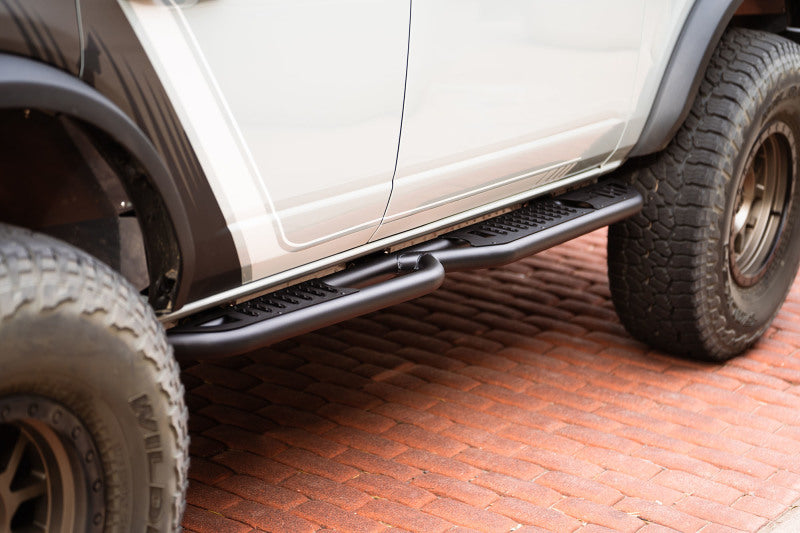 DV8 Offroad 21-22 Ford Bronco OE Plus Series Side Steps - Mammoth Racing -