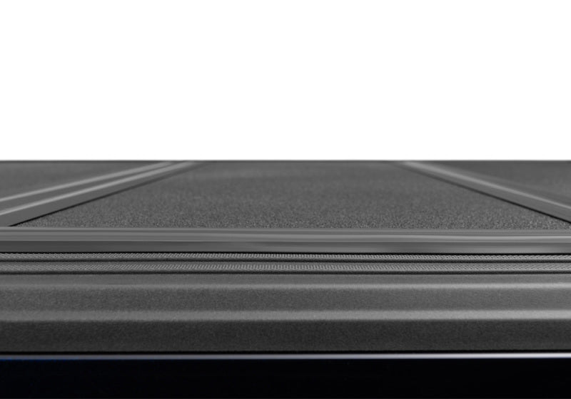 UnderCover 2021+ Ford F-150 Crew Cab 5.5ft Armor Flex Bed Cover Cover - Mammoth Racing -