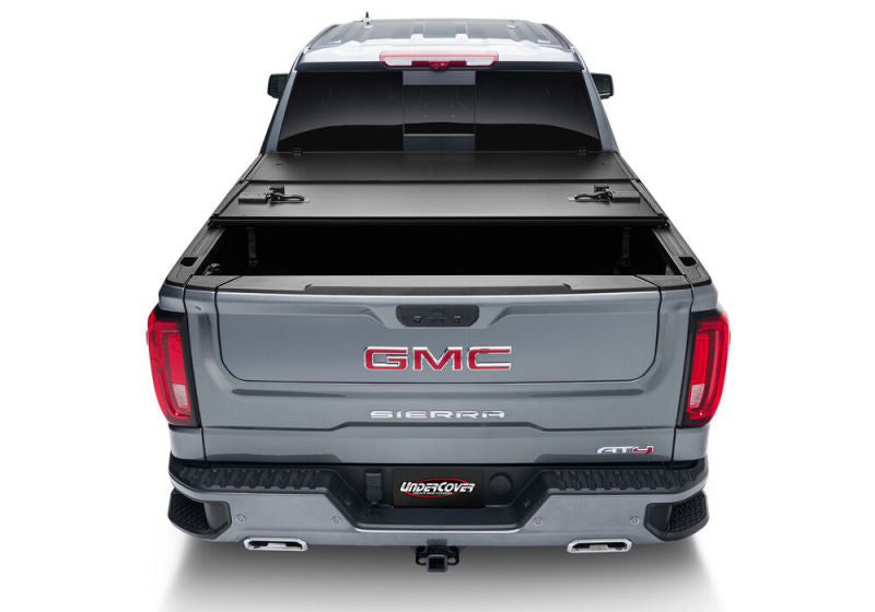 UnderCover 19-21 Ram 1500 6.4ft (Does not fit Rambox) Triad Bed Cover - Mammoth Racing -
