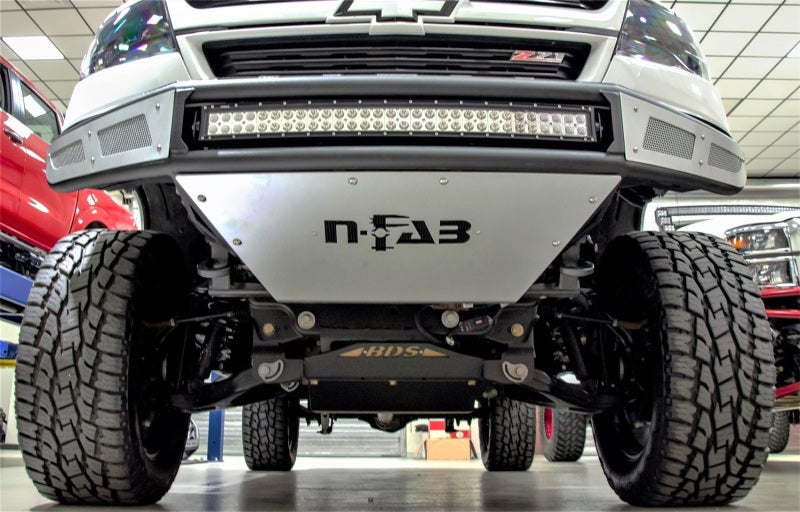 N-Fab M-RDS Front Bumper 15-17 Chevy Colorado - Tex. Black w/Silver Skid Plate - Mammoth Racing -