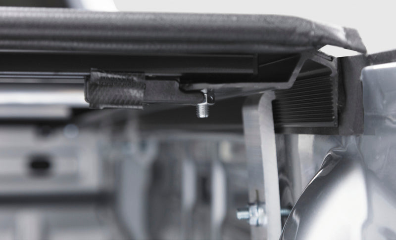 Access Vanish 17-19 NIssan Titan 5-1/2ft Bed (Clamps On w/ or w/o Utili-Track) Roll-Up Cover - My Store