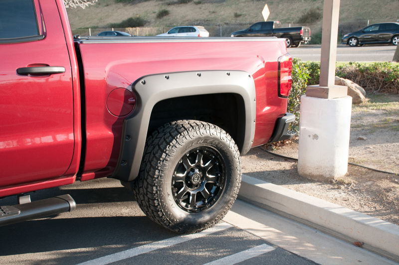 EGR 14+ Chev Silverado 5ft Bed Bolt-On Look Fender Flares - Set - Mammoth Racing -