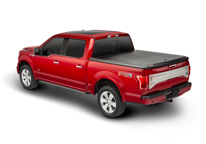 UnderCover 14-18 GMC Sierra 1500 (19 Limited) 6.5ft SE Bed Cover - Black Textured - Mammoth Racing -