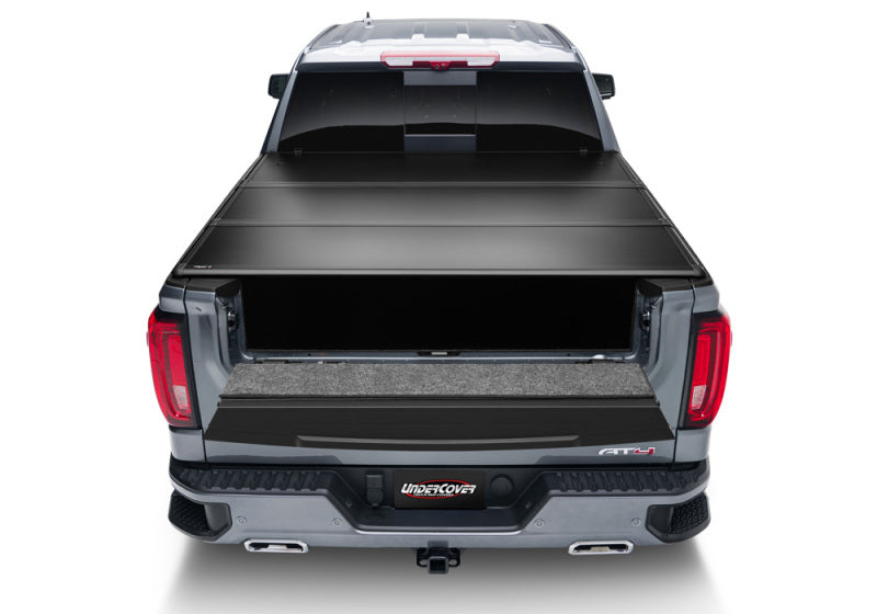 UnderCover 19-21 Ram 1500 6.4ft (Does not fit Rambox) Triad Bed Cover - Mammoth Racing -