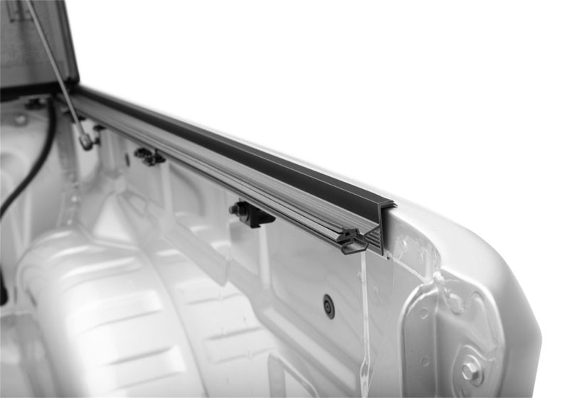 BAK 2022 Nissan Frontier 5ft Bed BAKFlip G2 - Mammoth Racing -