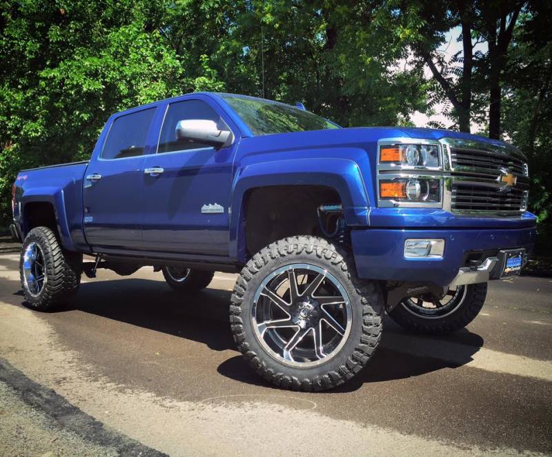 Superlift 14-18 Chevy Silv 4WD 8in Lift Kit w/ Alum/Stamped Steel Cntrl Arms & King Coils & Shocks - Mammoth Racing -