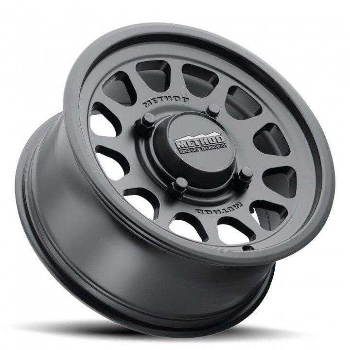 Method Mr414 Bead Grip 15x10 / 6+4/+25mm Offset / 4x156 / 132mm CB Matte Black Wheel - Mammoth Racing -