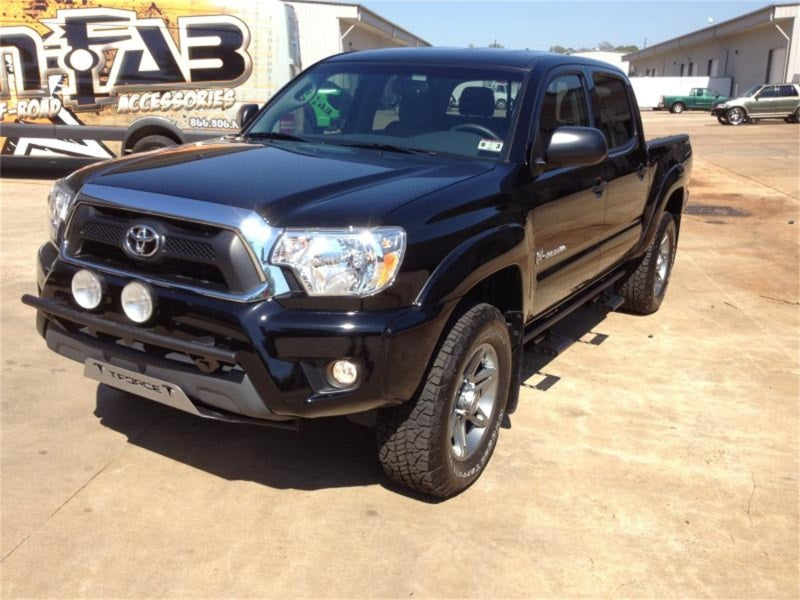 N-Fab Light Bar 12-15 Toyota Tacoma - Gloss Black - Light Tabs w/o License Plate Tabs - Mammoth Racing -