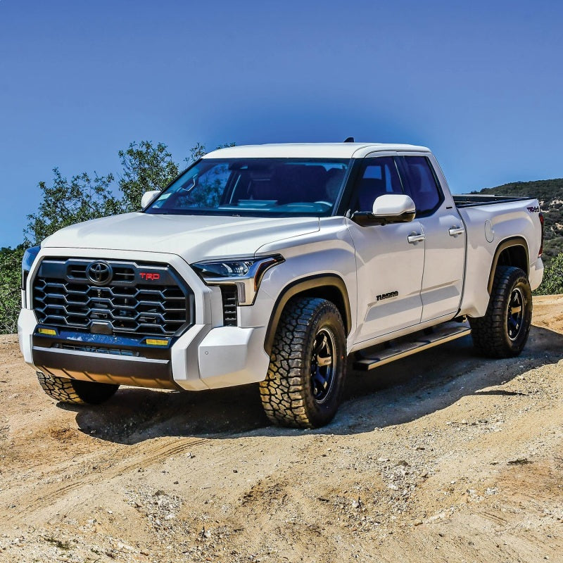 Westin 2022 Toyota Tundra Dbl Cab & Crew Max R5 Nerf Step Bars - Textured Black - Mammoth Racing -