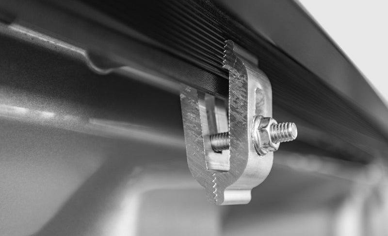 Lomax Stance Hard Cover 03-09 Dodge Ram 2500/ 3500 6ft 4in Box - Mammoth Racing -