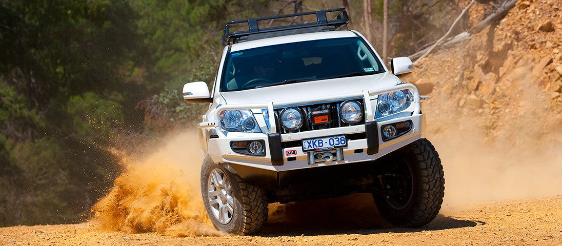 ARB Combar Suit ARB Fog Prado 15010-13 Vx/Kakadu - Mammoth Racing -