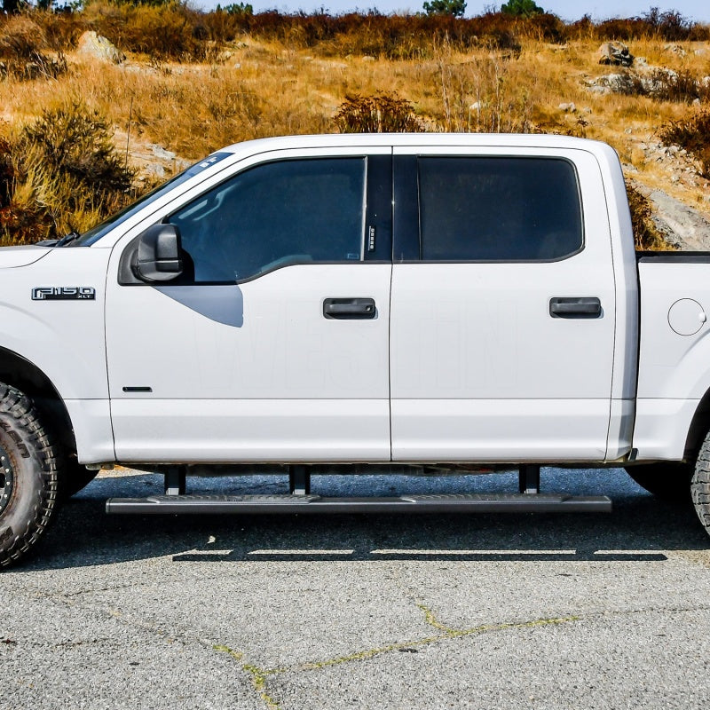 Westin Ram 15-21 Ford F-150 / 17-21 Ford F-250 & F350 Crew Cab R5 XD Nerf Step Bars - Black - Mammoth Racing -