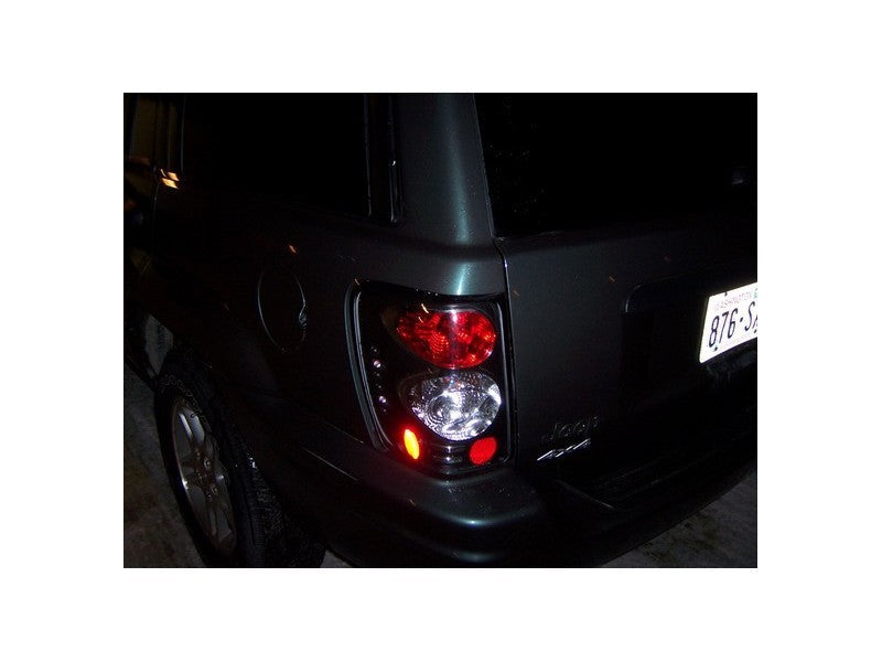 Spyder Jeep Grand Cherokee 99-04 Euro Style Tail Lights Black ALT-YD-JGC99-BK - Mammoth Racing -