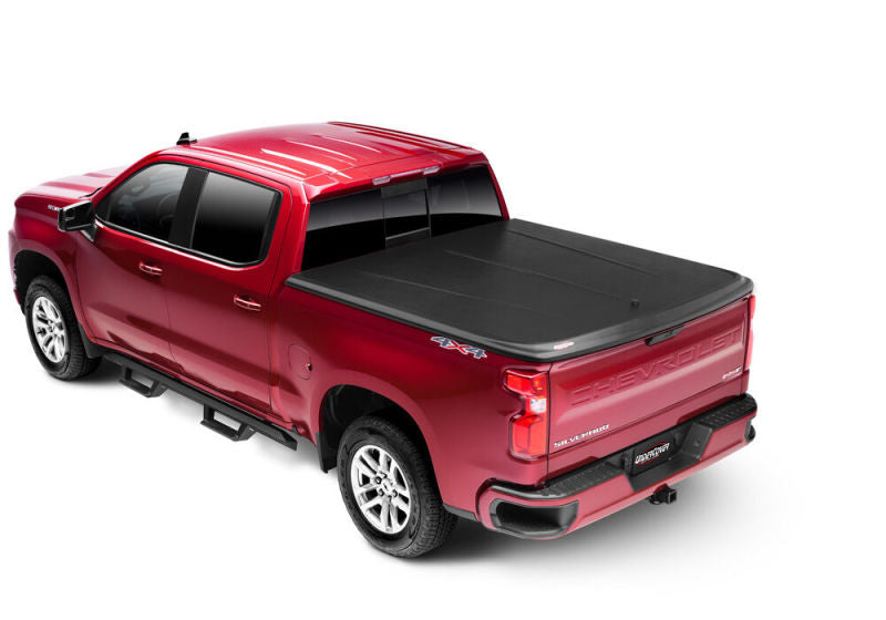 UnderCover 19-20 Chevy Silverado 1500 5.8ft SE Bed Cover - Black Textured - Mammoth Racing -