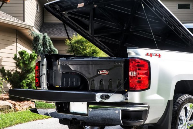 UnderCover 2022 Nissan Frontier Ext/Crew All Beds Passenger Side Swing Case - Black Smooth - Mammoth Racing -