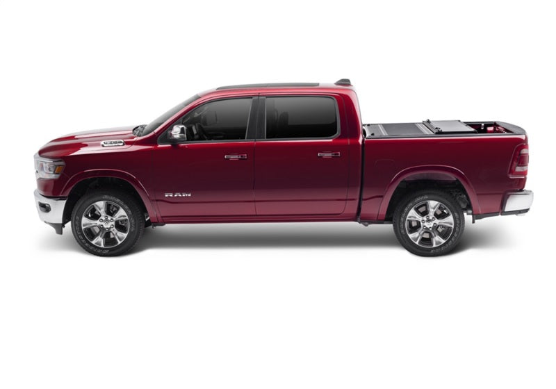 UnderCover 02-18 Dodge Ram 1500 (w/o Rambox) (19 Classic) 6.4ft Armor Flex Bed Cover- Black Textured - Mammoth Racing -