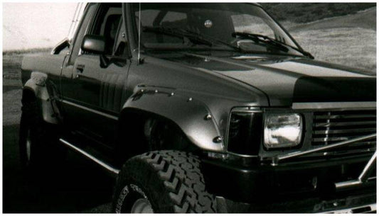 Bushwacker 84-88 Toyota Cutout Style Flares 2pc Compatible w/ Domestic or Import Bed - Black - Mammoth Racing -